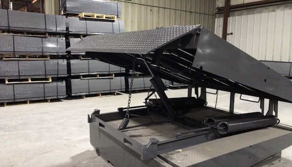 P2000 Series – Pioneer Dock Levelers